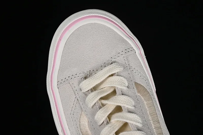 All categories Vans Vans series Vans Low Vans low-top Vans Style 36 Vans high-end branch line off-white embroidered low-top casual skateboard shoes VN000CRPGRN